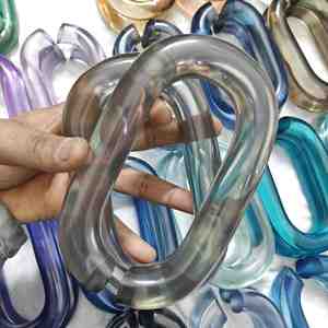 สร้อยคอเรซิ่นสไตล์โมเดิร์นขนาดใหญ่ สีสันหลากหลาย ดีไซน์พังก์แบบกลวง หนา แข็งแรง ใช้ตกแต่งบ้าน ตกแต่งผนัง - Product Image 1