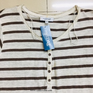 Camiseta Casual Oversize de Poliéster y Spandex para Mujer, Talla Personalizable, Teñido Anual, Cierre de Botones, Manga Corta, Ecológica, con Logo - Product Image 2