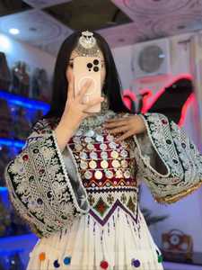 Vestidos Afganos Kuchi de Diseño Personalizado, Proveedor al por Mayor, Vestidos Casuales Afganos OEM, Manga Larga, Hasta la Rodilla, para Uso Diario - Product Image 6