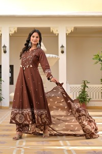 Brown Embroidered Pure Cotton Women Salwar Kameez Mirror Work Set 3/4th Sleeve <b>Kurti</b> & Pant with Dupatta for Party Wedding - Product Image 2