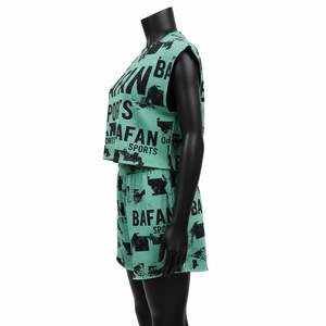 ชุดเสื้อยืดแขนกุดและกางเกงขาสั้นผู้หญิง ผ้าฝ้าย 100% 200 GSM ผ้าฝ้ายโพลีเอสเตอร์พรีเมียม สีเขียวมิ้นท์ พิมพ์ลายกราฟิก พร้อมโลโก้แบบกำหนดเอง - Product Image 3