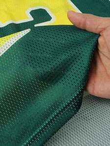 Camiseta Deportiva Unisex Verde y Amarilla, Talla 23, Malla Transpirable, Estilo Urbano, Venta al Por Mayor en EE. UU. - Product Image 4