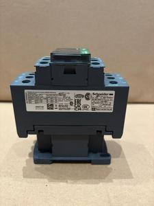 Contacteur TeSys D Control LC1D258M7 3P 258A AC-1 220V 50/60Hz Triphasé avec Capacité de Coupure - Product Image 5