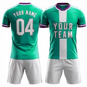 Uniforme de Fútbol, Nuevo Diseño Personalizado, Uniformes de Fútbol para Adultos de Alta Calidad, Transpirables, de Poliéster - Product Image 1