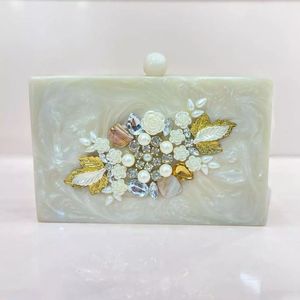 กระเป๋าคลัทช์เรซิ่นทำมือสำหรับงานแต่งงาน ของตกแต่งงานแต่งงานที่หรูหรา - Product Image 5