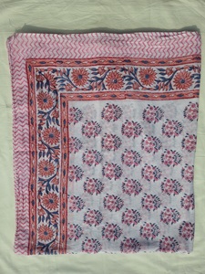 ผ้าคลุมชายหาดทำมือจากผ้าฝ้ายอินเดียสำหรับผู้หญิง ผ้าฝ้ายธรรมชาติ ระบายอากาศได้ดี ลายดอกไม้ ผ้าคลุมชายหาดแบบอินเดีย ผ้าซารองอินเดีย - Product Image 2