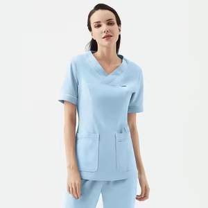 Chaqueta Médica Personalizada de Corte Ajustado para Enfermeras de Hospital - Product Image 3