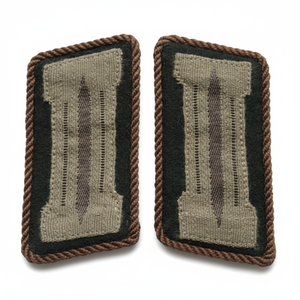 Paires de revers brodés faits main pour officiers avec fil de bouillon et fil métallique, couleurs et logo personnalisés pour tunique d'uniforme - Product Image 5