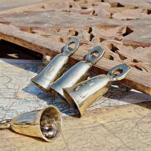 Campanas Pequeñas de Latón Hechas a Mano, Estilo Vintage, Campanas Decorativas, Campanas de Viento Vintage, Decoración para el Hogar, Bodas, Árbol de Navidad - Product Image 4