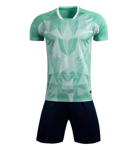 Ensemble de maillots de football personnalisés en tissu à séchage rapide, impression par sublimation, ensemble d'entraînement pour équipes jeunes, OEM ODM - Product Image 4