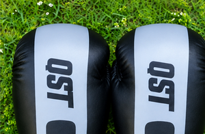 Gants de boxe en cuir PU de qualité supérieure, gants d'entraînement absorbant les chocs, fermeture sécurisée du poignet, protection rembourrée des mains pour la boxe - Product Image 2