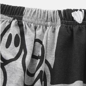 Conjunto de camiseta y pantalones cortos estampados de verano para hombre con logotipo personalizado, conjunto de dos piezas informal a la moda para verano - Product Image 3