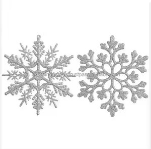 Adornos navideños de metal hechos a mano y atractivos copos de nieve, adornos navideños personalizados - Product Image 2