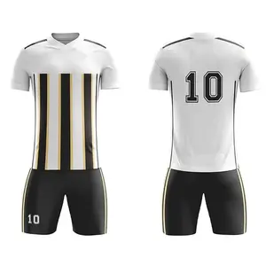 Uniforme de Fútbol Personalizado de Alta Calidad, Conjunto de Camiseta y Pantalones Cortos de Secado Rápido para Clubes y Equipos - Product Image 2