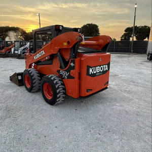 Venta al por mayor de cargadoras compactas Kubota SSV75 con capacidad de 2 a 6 toneladas, motor diésel único, motor de tracción CAT y caja de cambios para construcción. - Product Image 1