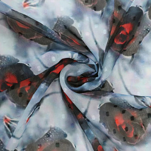 Tela de Viscosa y Rayón Ligera, Ecológica y Orgánica con Estampado Floral Geométrico Abstracto en Tono Azul Marino para Abrigo Tipo Gabardina, Informal para Niñas/Mujeres - Product Image 4