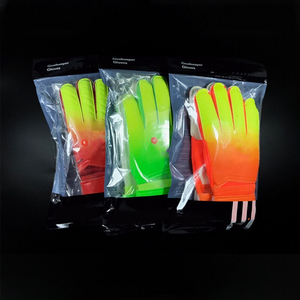 High-Quality Soccer Goalie <b>Gloves</b> Gradient Structure Design, Durable PU & <b>Latex</b> Palm, Thickened Goalkeeper <b>Gloves</b> - Product Image 5