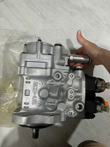 High Pressure Fuel Injection Pump for Komatsu PC200-8 PC210-8 PC220-8 Excavator 6D107 <b>Engine</b> 6754-71-1012 0445020150 - Product Image 1