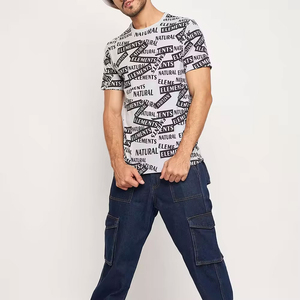 T-shirt à manches courtes pour homme, col rond, coupe classique, en jersey de coton, imprimé avec des éléments naturels personnalisés, motif de lettres blanches - Product Image 5