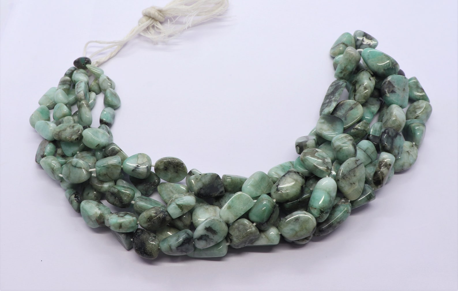 เช่นเดียวกับรูปภาพ