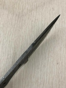 Cuchilla en Blanco Hecha a Mano Personalizada para Cuchillo de Caza Skinner, Hoja Recta con Punta Caída, Acero de Damasco de Grado Industrial, 8 Pulgadas de Largo - Product Image 3