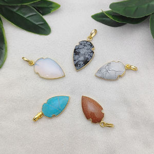 Colgante de Punta de Flecha de Howlite Natural, Chapado en Oro sobre Plata 925, Amuleto Personalizado para Fabricación de Joyas, Collares y Uso en Fiestas - Product Image 5