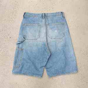Shorts Bermuda en jean bleu clair pour homme, taille mi-haute, style décontracté avec décorations perlées et patchs - Product Image 4