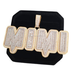 Colgante de nombre personalizado de plata 925 bicolor con diamantes de laboratorio talla baguette, cadena con letras estilo hip hop, joyería. - Product Image 1