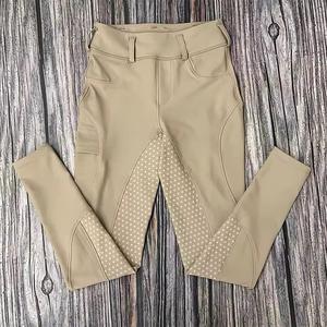 Pantalones de Montar a Caballo a la Moda - Colores Modernos, Diseño Elegante y Contemporáneo, SPANDEX y POLIÉSTER, Cierre con Botones y Broches, Cómodos y Ligeros - Product Image 2
