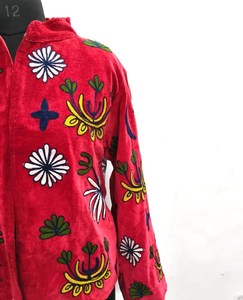 Veste de mode indépendante pour femme, en velours à motifs floraux colorés, faite main, durable, style blazer, pour l'hiver et l'automne, idéale pour la superposition, collection boutique - Product Image 5