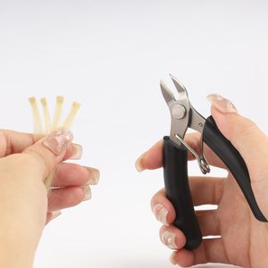 Pinza Profesional de Alta Calidad de Acero Inoxidable para Cortar y Remover Extensiones de Cabello, Mango Blanco, Uso en Salón, Precio de Fábrica OEM - Product Image 4
