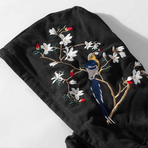 เสื้อฮู้ดดี้ปักลายสำหรับผู้ชาย ขายดี ทนทาน อุ่นสบาย ผ้าฝ้ายนุ่ม เหมาะสำหรับการเดินทางและสวมใส่ลำลอง - Product Image 6