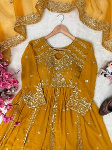 Ensemble Kurta brodé en rayonne jaune moutarde pour femme, coupe ample, style traditionnel indien pakistanais, longueur cheville, idéal pour mariage - Product Image 4