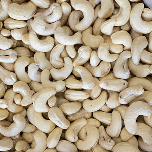 Meilleur prix pour les noix de cajou W180, noix de cajou du Vietnam, vente en gros de noix de cajou, sans taxes, usine Santigo - Product Image 1