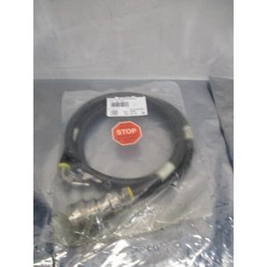 AMAT 0190-13128 HOSE ASSY FACTY SUPLY/HEATER/LAMP - Équipements et pièces semi-conductrices de renommée mondiale à la confiance de la clientèle - Product Image 2
