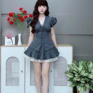 ชุดเซ็ตผ้าฝ้ายสองชิ้นสำหรับผู้หญิง สไตล์ลำลองเข้ารูป ใส่สบาย เหมาะกับหน้าร้อน แฟชั่นธรรมชาติ ซักได้ บรรจุภัณฑ์แบบกำหนดเอง ผลิตในเวียดนาม - Product Image 4