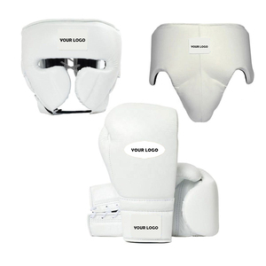 Ensemble d'entraînement de boxe et de kickboxing professionnel personnalisé de haute qualité en cuir véritable pour la compétition et le sparring - Product Image 1