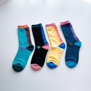 Chaussettes à pois pour femmes, mode coréenne, en coton peigné - Product Image 3