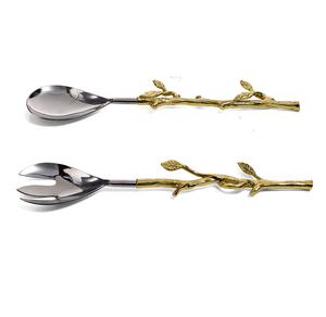 Ensemble de serveurs à salade en acier inoxydable et laiton, avec poignées en forme d'animaux, design martelé, dernière collection de luxe - Product Image 3