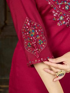 Conjunto Informal Tradicional Indio-Pakistaní para Mujer, Color Granate, de Seda Marina Bordada, Elástico, de Secado Rápido y Sin Arrugas - Product Image 5