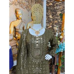 Conjunto de Top y pantalón de fiesta para mujer de diseñador con hermosa Dupatta - Product Image 2