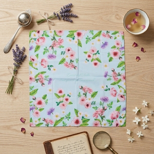 [K-ESSENTIALS] Pañuelo de Bolsillo Premium de Algodón Asa 60s con Estampado Floral Rosa, Ultraligero y Transpirable - Product Image 3