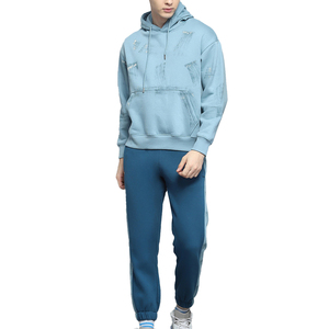 Survêtement Homme Personnalisé en Gros – Qualité Éco-Responsable – Ensemble de Jogging et Sweats à Capuche pour Homme - Product Image 1