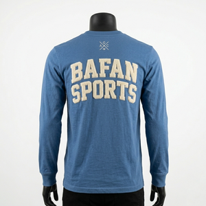 Camiseta de Manga Larga de Algodón Premium de 220 GSM Azul con Logotipo de Chenilla Bordado Personalizado - Product Image 2