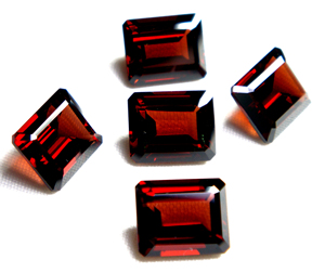 PDM Gems, Nueva Llegada de Gemas de Granate, Corte Esmeralda de 7x9 mm, Juego de 5 Piezas, Total de 15 Quilates Aprox. Para anillos, colgantes y pendientes - Product Image 5