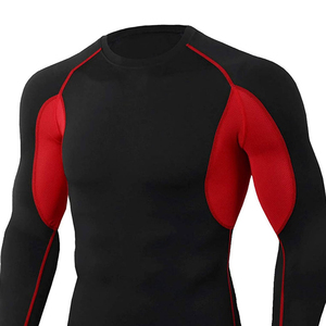 Ensemble de vêtements de sport compressifs en polyester élastique avec logo personnalisé imprimé, pour le basketball, le cyclisme, la salle de sport, entraînement, t-shirt et leggings - Product Image 6