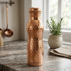 Botella de Agua Reutilizable de Cobre Martillado, Libre de BPA, Botella Metálica con Logotipo Personalizado Disponible para Exportación al por Mayor - Product Image 5