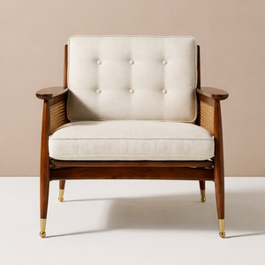 Fauteuil lounge en bois élégant et minimaliste - Product Image 1