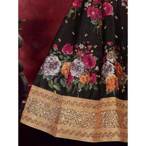 Vêtements en soie Sangeet Banglori à imprimé floral noir Lehenga Choli vêtements indiens et pakistanais - Product Image 3