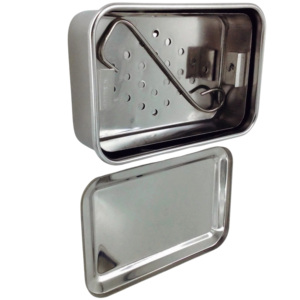 Caja de acero inoxidable para instrumentos con base perforada para esterilización y almacenamiento quirúrgico - Product Image 4
